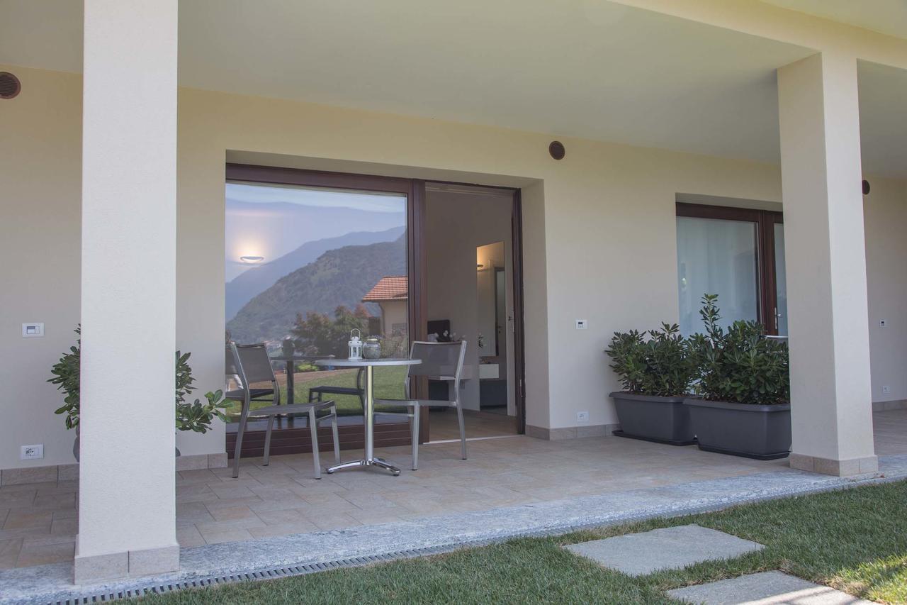 Villa La Rosa B&B Беладжо Екстериор снимка